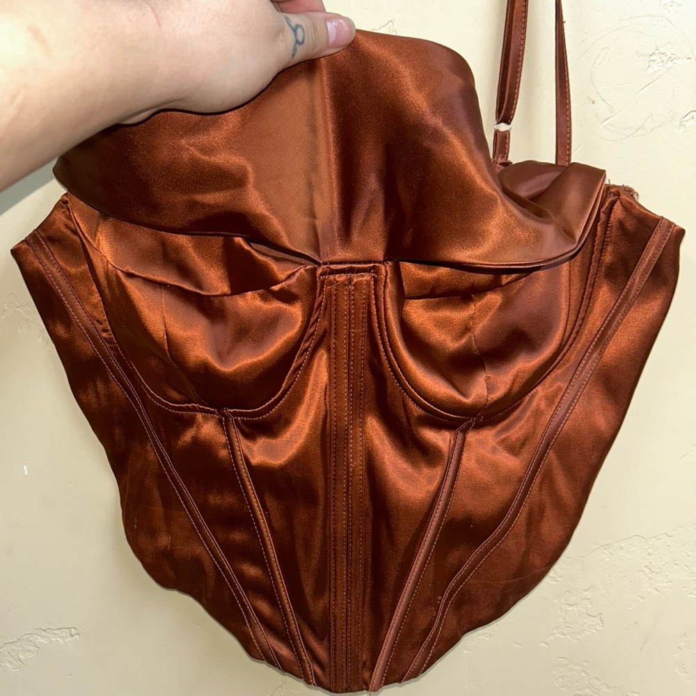 🌸5/$25🌸 Burnt Orange/Copper Satin Corset Halter Top - Picture 8 of 11
